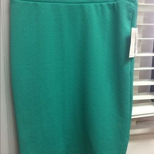 Lularoe Cassie skirt